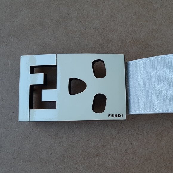 Fendi authentic white skull logo belt - Picture 4 of 6